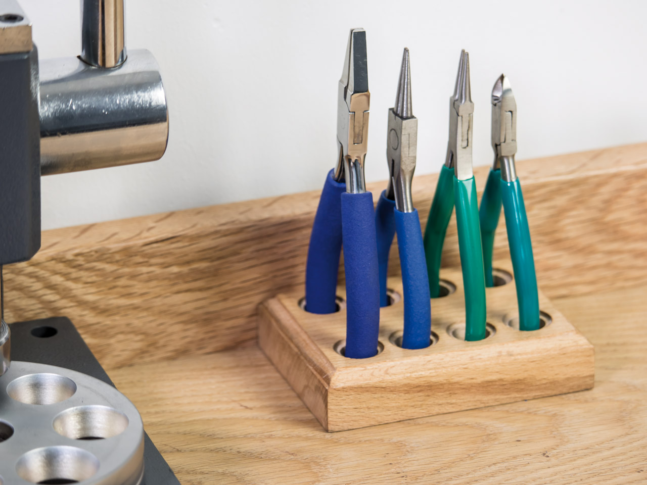 Wooden Plier Holder For 4 Pliers