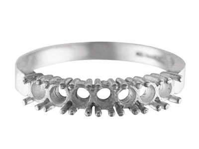 9ct White Gold K31a 1/2 Eternity Ring 7 Stone