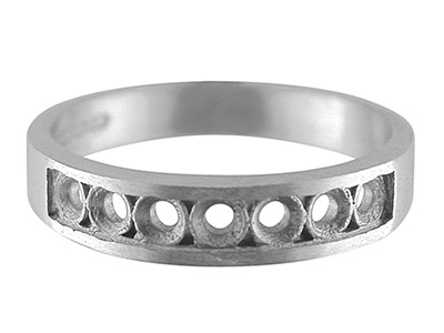 9ct White Gold Eternity Ring 7     Stone Hallmarked Stone Size 3mm    Size P, 100 Recycled Gold