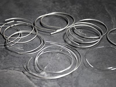 9ct White Gold Round Wire 2.00mm X 100mm, Fully Annealed, 100%        Recycled Gold - Standard Image - 8