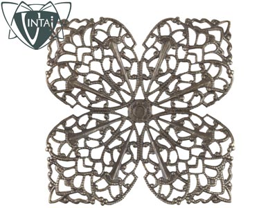 Vintaj Brass Clover Petal Filigree
