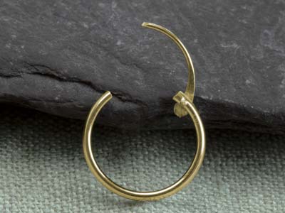 18ct Yellow Gold Sleeper Hoop      Earring 11mm, 100% Recycled Gold - Standard Image - 9
