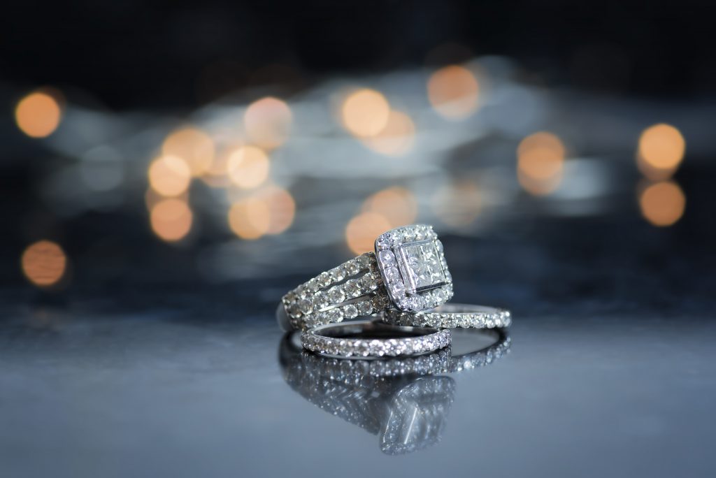 types of pave bands