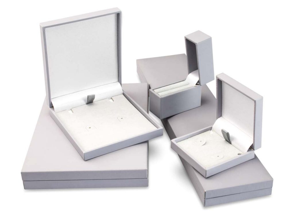 26 Best  Packaging Ideas For Handmade Jewelry