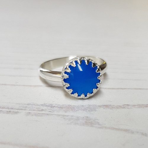 cabochon gemstone ring