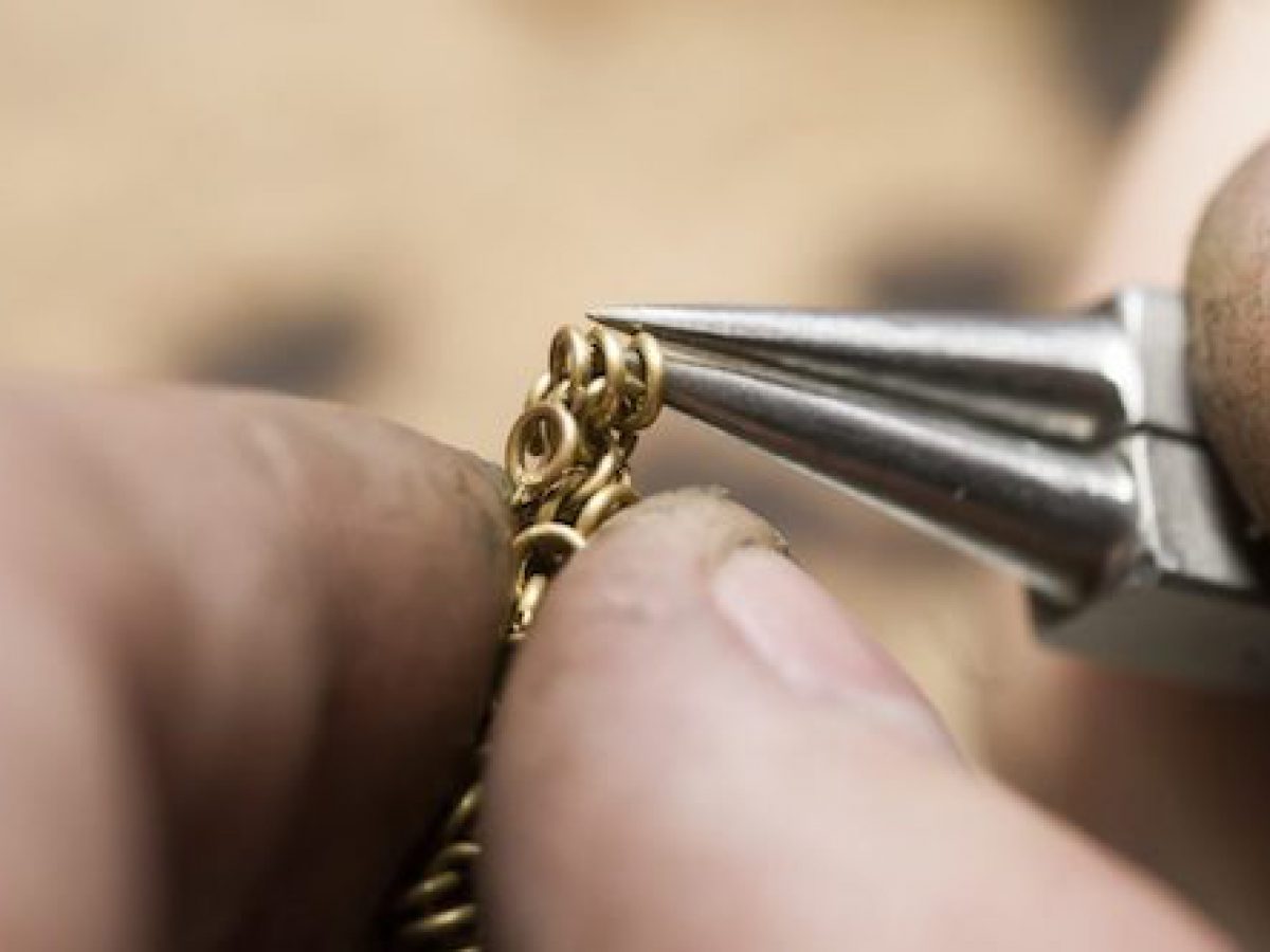 What Are Ball Chain Pliers and What Are They Used For?