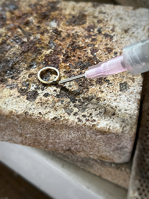how to solder gold