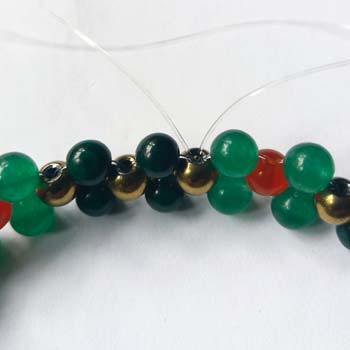 Create this festive beaded bracelet - Step 7