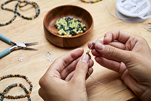 bead jewellery making