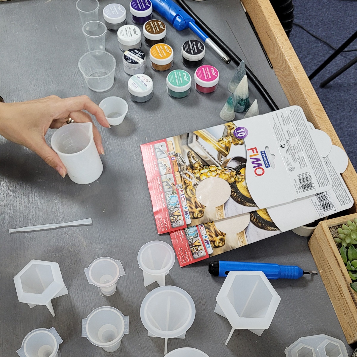 Beginner's Guide to Resin Part 1 The Bench