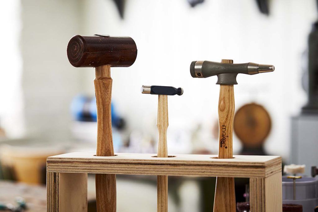 Choosing the Right Planishing Hammer for Your Metalworking