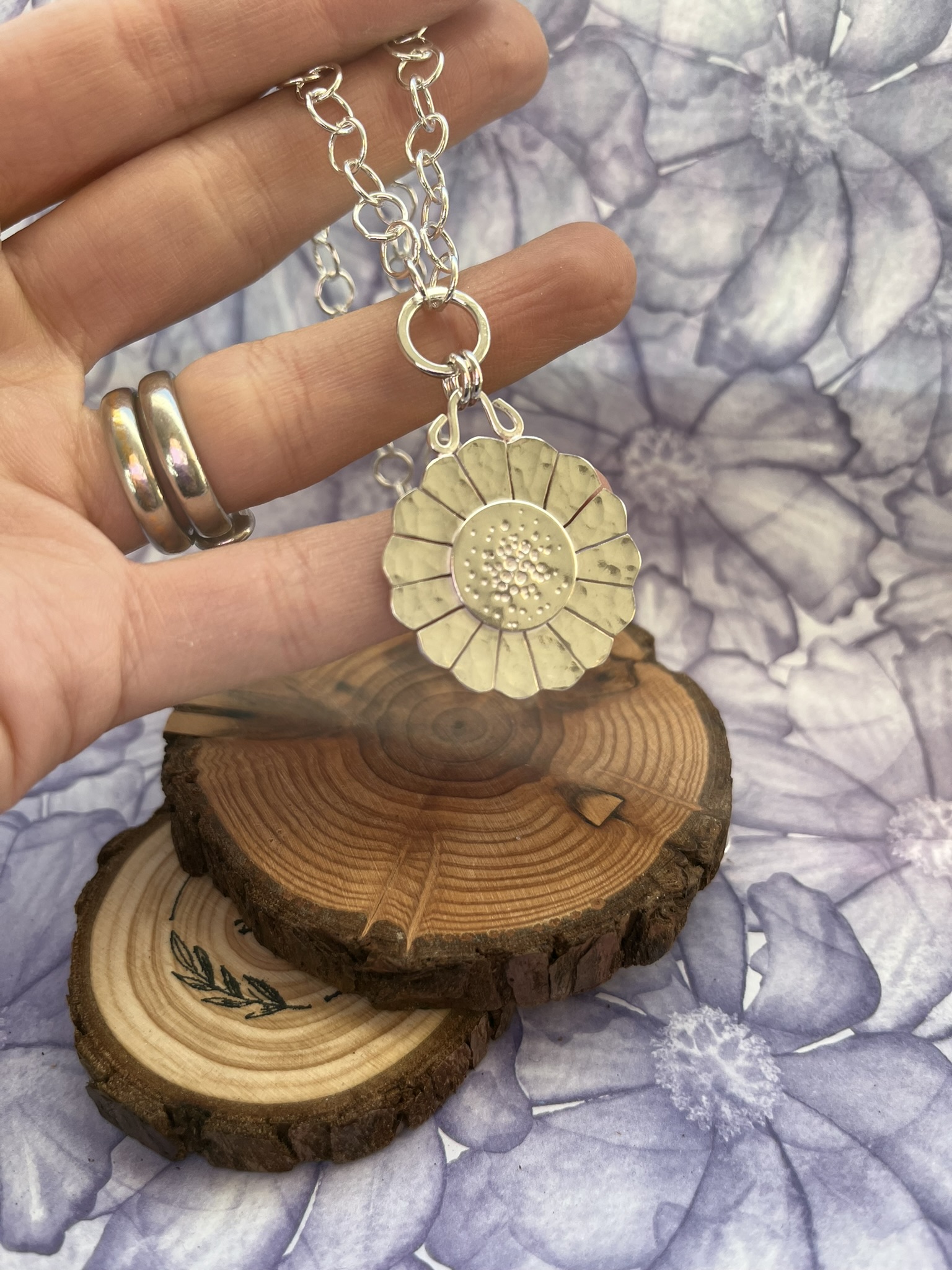 Finished flower necklace