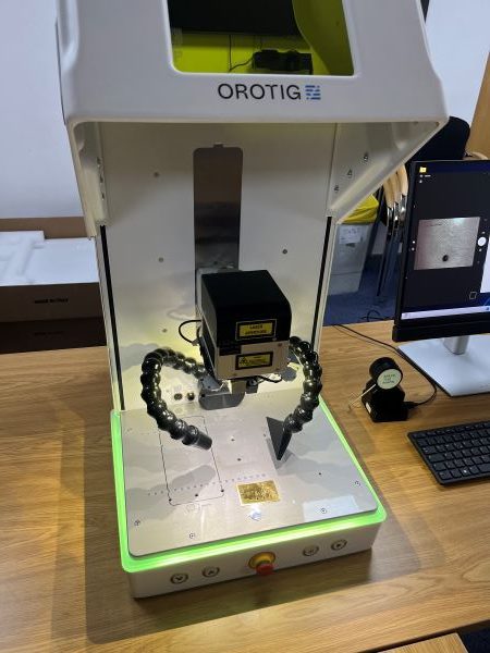 How to Use the Orotig Canova 50 Laser Engraving Machine