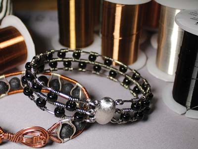 Wire Elements, 18 Gauge, Gold      Colour, Tarnish Resistant, Medium  Temper, 10yd/9.14m - Standard Image - 6