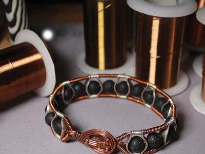 Wire Elements, 18 Gauge, Gold      Colour, Tarnish Resistant, Medium  Temper, 10yd/9.14m - Standard Image - 7