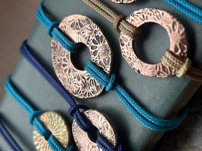 Prometheus Sunny Bronze Clay Syringe 10g 3 Tips - Standard Image - 3