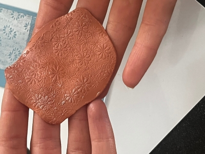 Prometheus Jewellers Light Yellow Bronze Clay Syringe 10g 3 Tips - Standard Image - 2