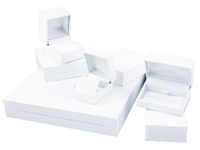 White Leatherette Ring Box - Standard Image - 3