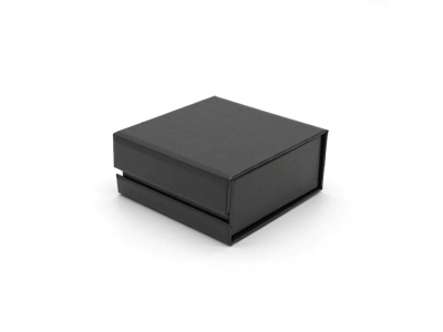 Black Magnetic Medium Universal Box - Standard Image - 2