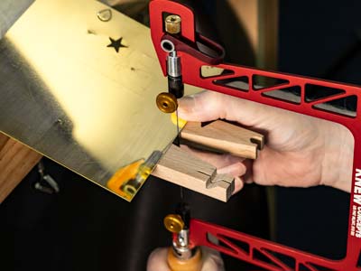 Knew Concepts Mk.3 Saw Frame With Lever Tension And Swivel Blade Clamps 127mm/5