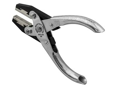 Maun Flat Nose Polyurethane Lined  Pliers 125mm/5