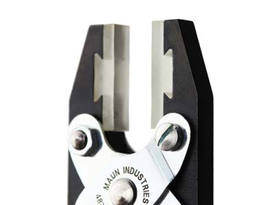 Maun Flat Nose Polyurethane Lined  Pliers 125mm/5