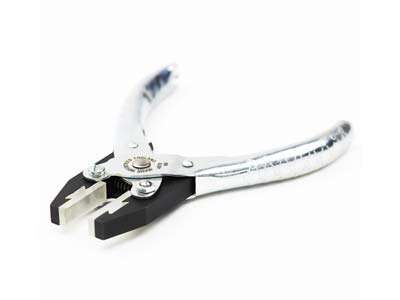 Maun Flat Nose Polyurethane Lined  Pliers 125mm/5