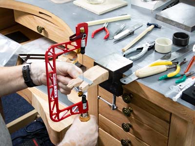 Knew Concepts Mk.4 Heavy Duty Fret Saw With Lever Tension And Swivel  Blade Clamps 76mm/3