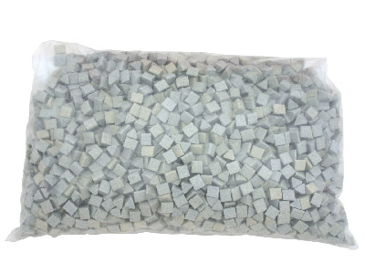 Ceramic Pyramid Chips 6mm 1kg - Standard Image - 1