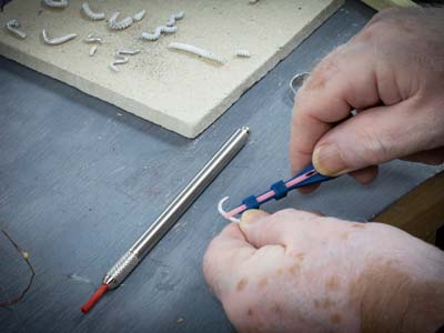 Vallorbe Pillar 2mm Ceramic File   Holder - Standard Image - 4