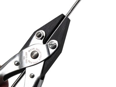 Maun Flat Nose Pliers 140mm/5.5