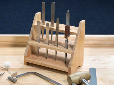 Wooden Tweezer Stand - Standard Image - 2