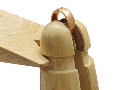 Ring Clamp With Groove And Bench   Peg Set - Standard Image - 5