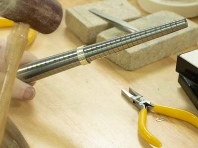 Wheatsheaf Steel Triblet A - Z+6   With Lines - Standard Image - 3