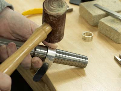 Wheatsheaf Steel Triblet +6 To +20 - Standard Image - 3