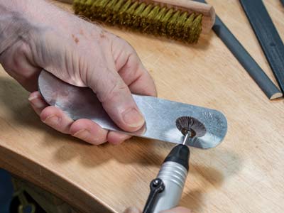 Bench Essentials By Cooksongold Emery Flap Wheel, Knife Edge, 400 Grit - Standard Image - 4