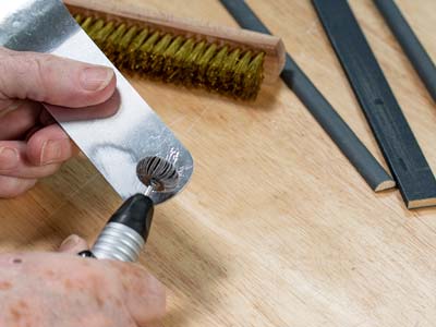 Bench Essentials By Cooksongold Emery Flap Wheel, Oval, 240 Grit - Standard Image - 4