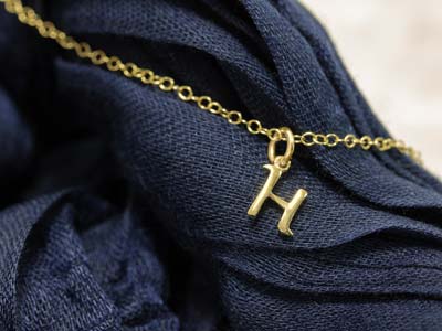 9ct Yellow Gold Letter H Initial   Charm - Standard Image - 3