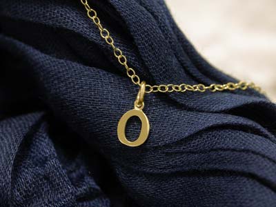 9ct Yellow Gold Letter O Initial   Charm - Standard Image - 3