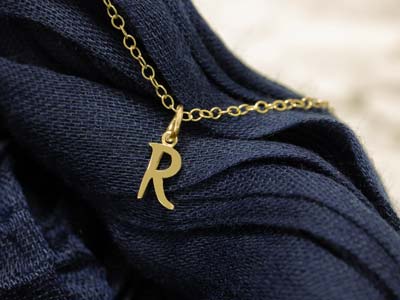 9ct Yellow Gold Letter R Initial   Charm - Standard Image - 3