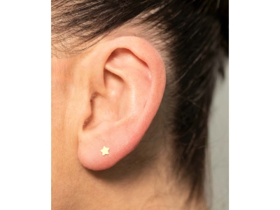 9ct Yellow Gold Star Labret Post   3mm - Standard Image - 4