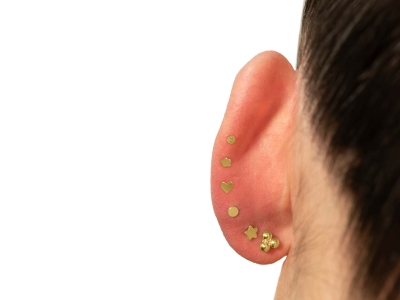 9ct Yellow Gold Star Labret Tube   4.5mm - Standard Image - 5