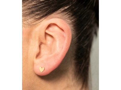 9ct Yellow Gold Heart Labret Post  4mm - Standard Image - 4