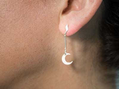 Sterling Silver Crescent Moon      Connector 10mm - Standard Image - 2