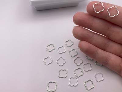 Sterling Silver Clover Connector   Charms 10mm Pack of 5 - Standard Image - 2