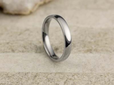Titanium Court Polished Wedding Ring 3.0mm, Size O, 1.6mm Wall - Standard Image - 2