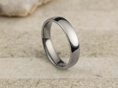 Titanium Court Polished Wedding Ring 4.0mm, Size L, 1.6mm Wall - Standard Image - 2