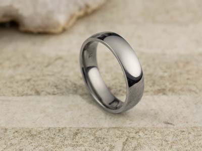 Titanium Court Polished Wedding Ring 5.0mm, Size I, 1.8mm Wall - Standard Image - 2