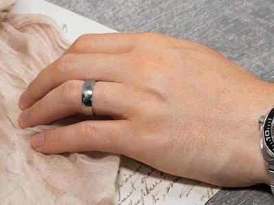 Titanium Court Polished Wedding Ring 5.0mm, Size R, 1.8mm Wall - Standard Image - 4