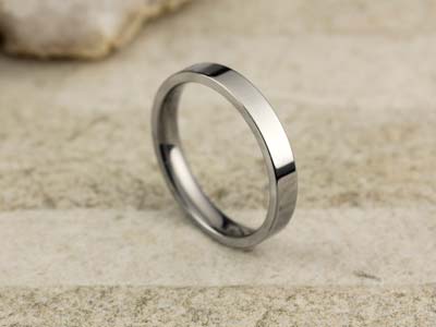 Titanium Flat Court Easy Fit Polished Wedding Ring 3.0mm, Size L, 1.6mm Wall - Standard Image - 2